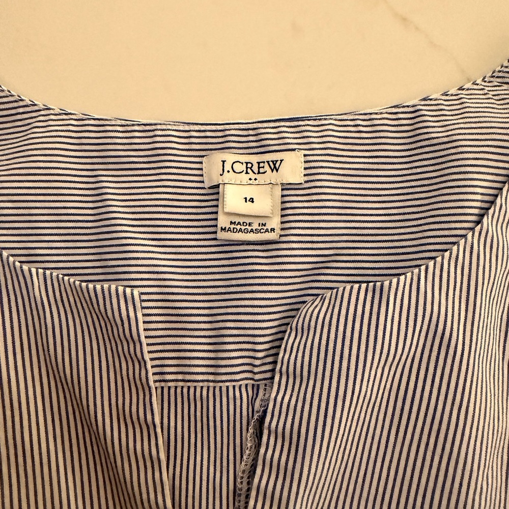 J.Crew Blue & White Pinstripe Sleeveless Blouse Size 14 Scalloped Hem - Picture 2 of 4